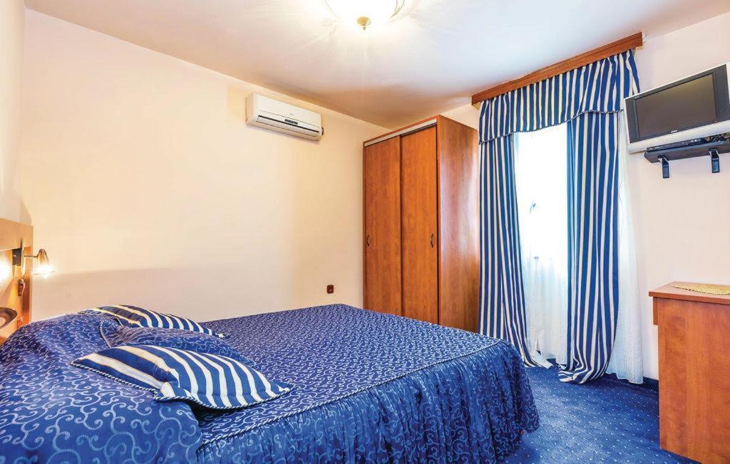 Bed & Breakfast Valentina Metajna Kültér fotó